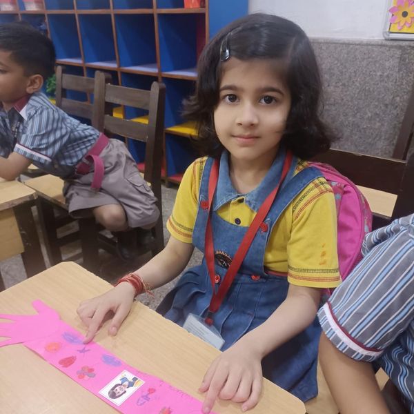 Grade II had an ice- breaking session with their classmates-3