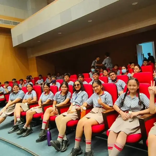 Grade X students embarked on an educational excursion-4